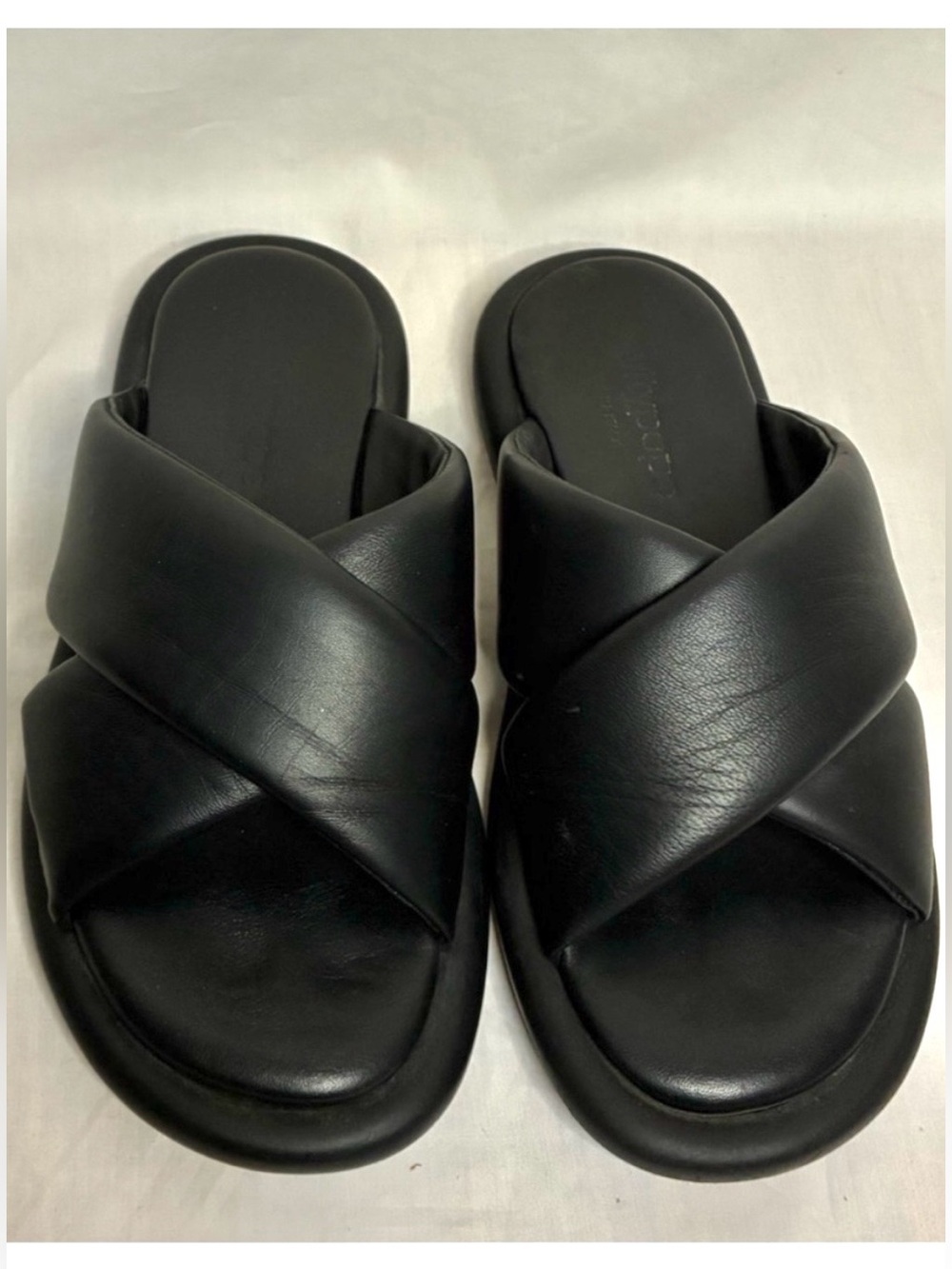 ⭐️FIRM$DROP⏱️ Gravitypope leather sandals